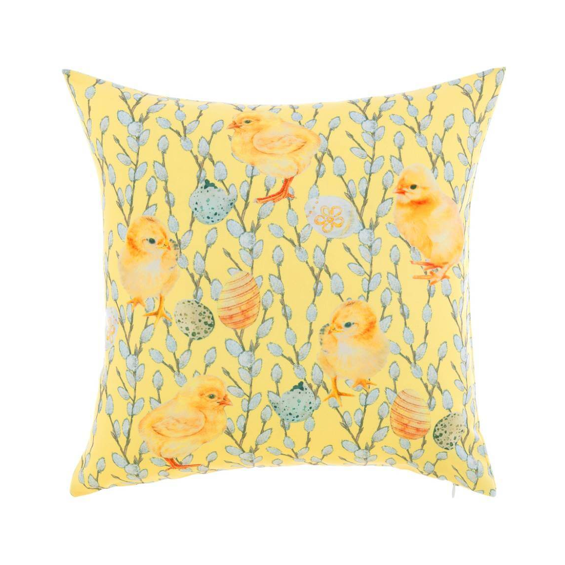 Cuscino d'arredo giallo della "Easter Collection" di Blanc Mariclo' impreziosito da una delicata fantasia pasquale con piccoli pulcini e uova colorate tra rametti primaverili. Questo complemento tessile quadrato è ideale per decorare divani, poltrone o sedie portando un'atmosfera festosa e country chic in soggiorno o in cucina.