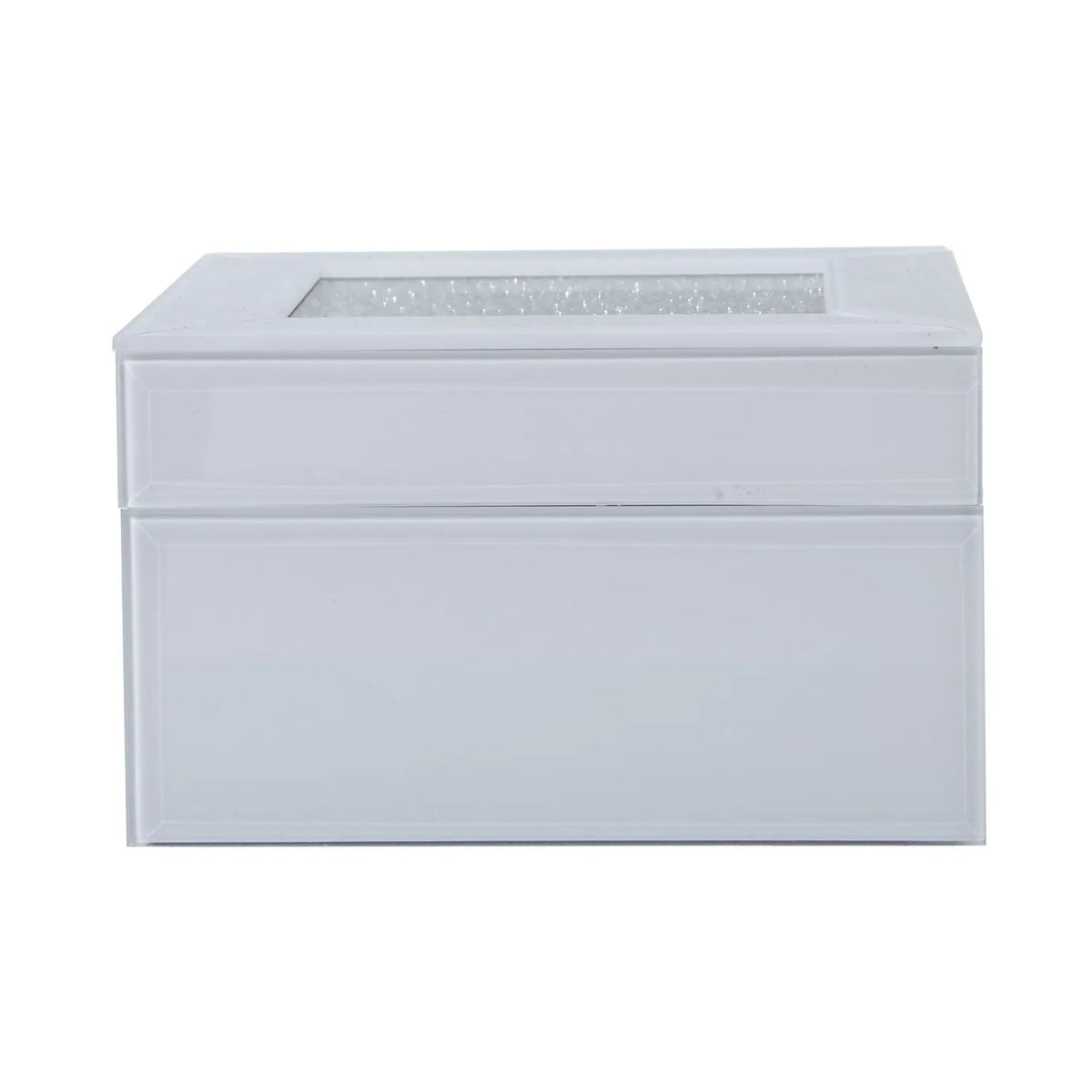 Portagioie quadrato in vetro bianco lucido con coperchio incorniciato e centro interamente ricoperto di brillantini argentati sfaccettati. Scatola portagioie elegante firmata E-Camacho, ideale come oggetto d'arredo glamour o idea regalo raffinata.