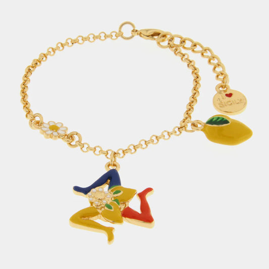 Bracciale dorato BySimon della collezione Taormina con charms pendenti a forma di Trinacria smaltata multicolore, limone giallo e margherita bianca.