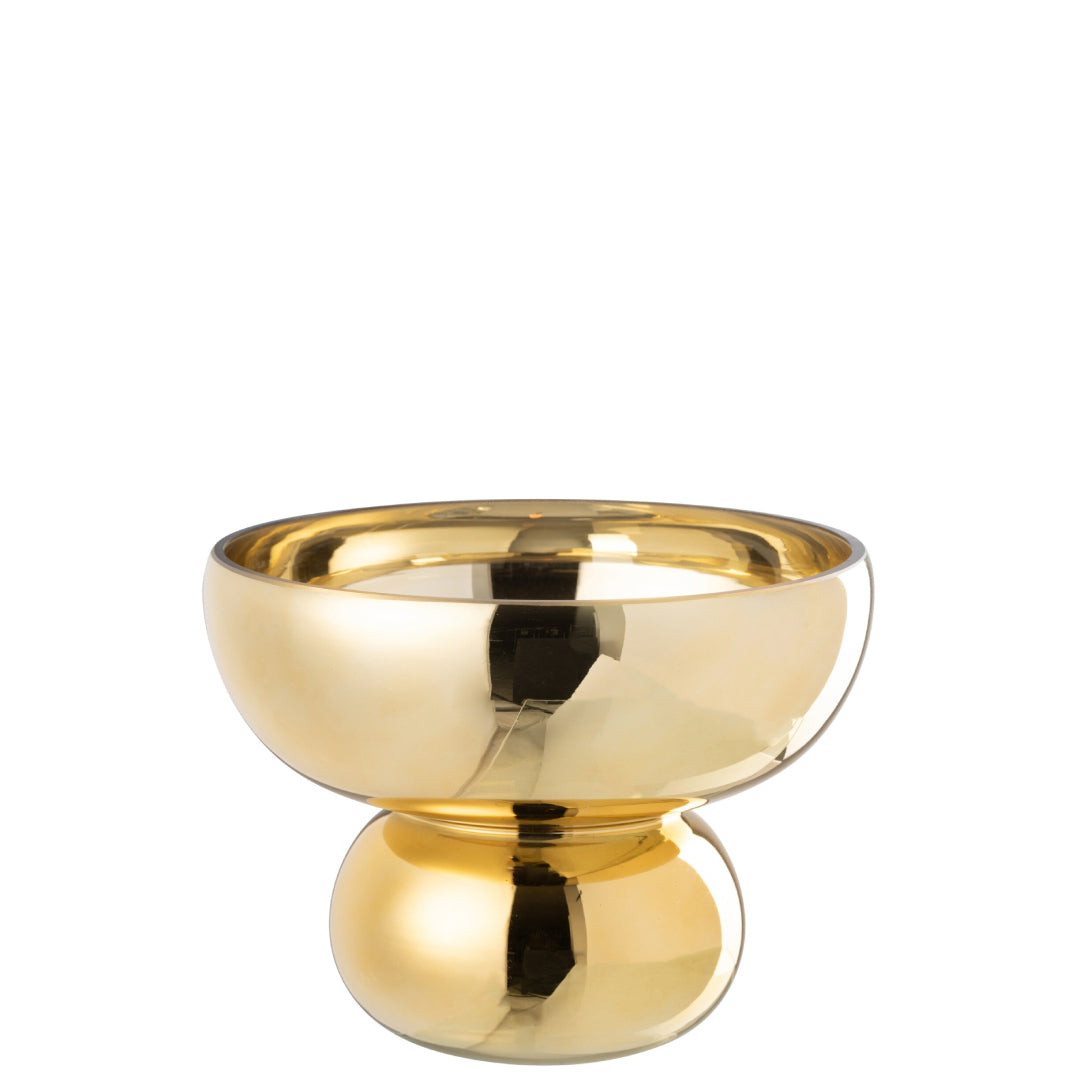 Ciotola decorativa con piede arrotondato della collezione Julia, caratterizzata da una lussuosa finitura oro lucida e specchiata. Qquesto raffinato complemento d'arredo presenta un'ampia coppa superiore e una base sferica bombata, ideale per essere utilizzato come elegante centrotavola, svuotatasche o come sofisticato elemento di design per arricchire gli ambienti di casa.
