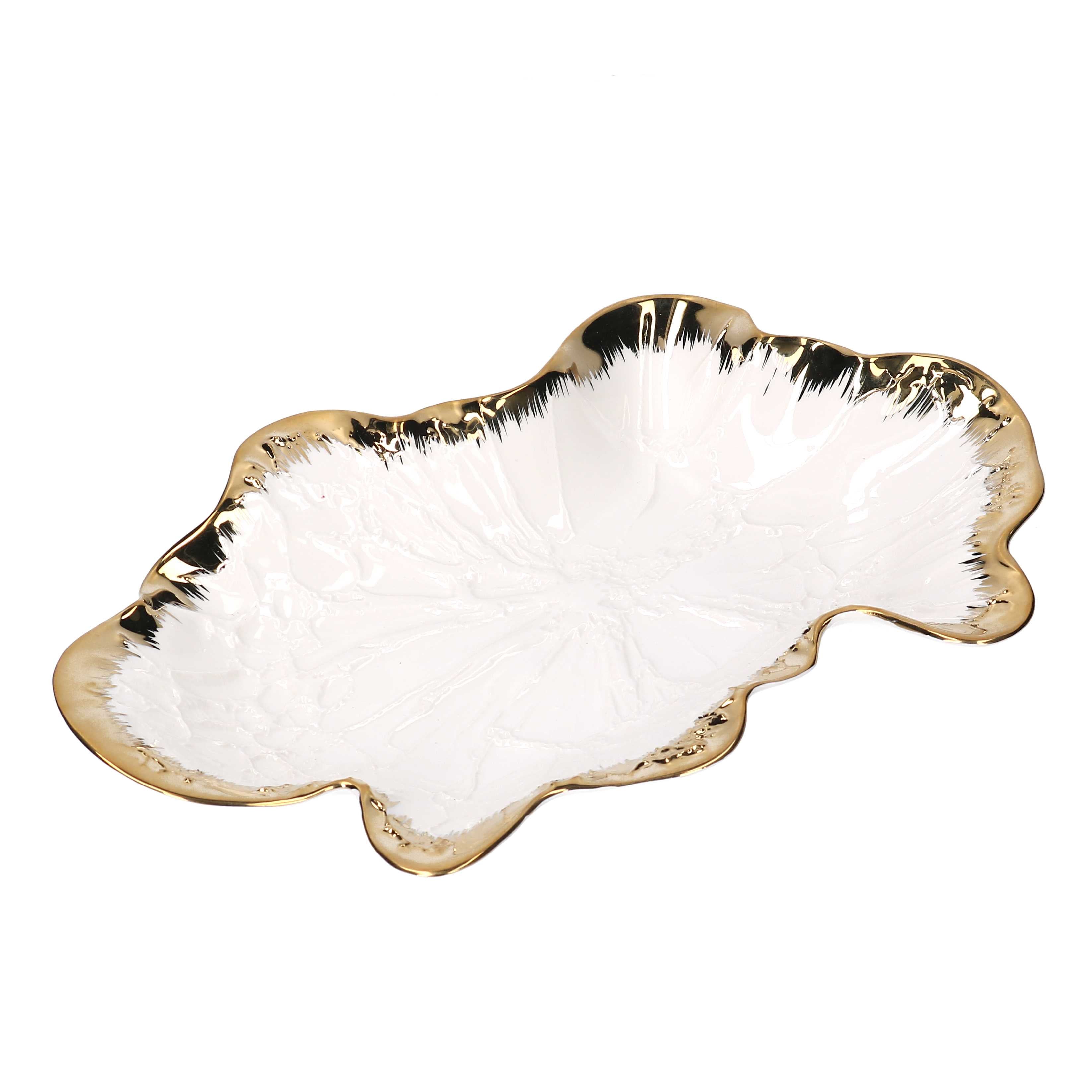 Svuotatasche ovale in ceramica bianca lucida con texture interna a rilievo e ampio bordo asimmetrico decorato in oro con effetto pennellata.