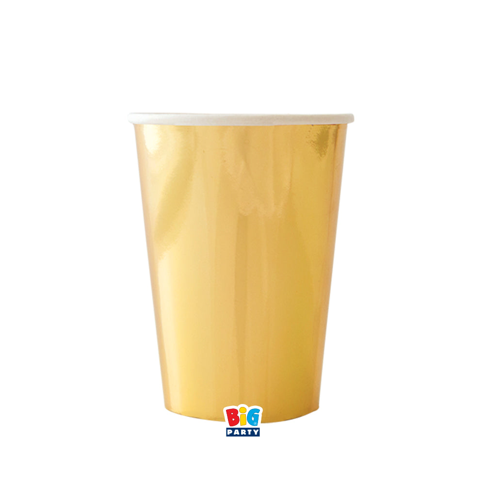 Set di sei bicchieri di carta Big Party con finitura metallizzata oro e bordo superiore bianco. Accessorio da tavola per feste, ideale per allestimenti a tema e come idea regalo.