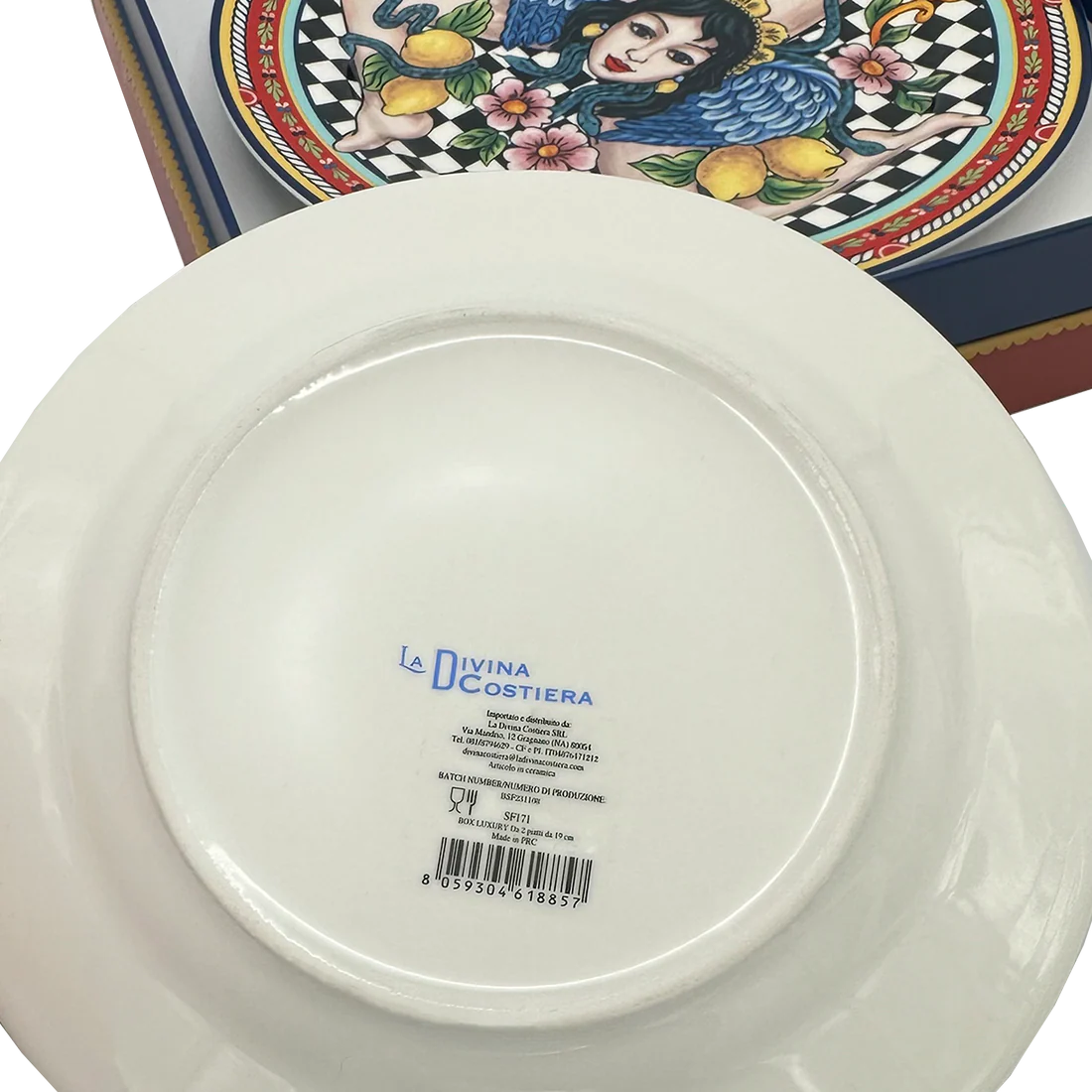 Retro dei piattini della collezione Fantasia Siciliana Rossa, che mostra la qualità della lavorazione della ceramica e la base smaltata bianca.