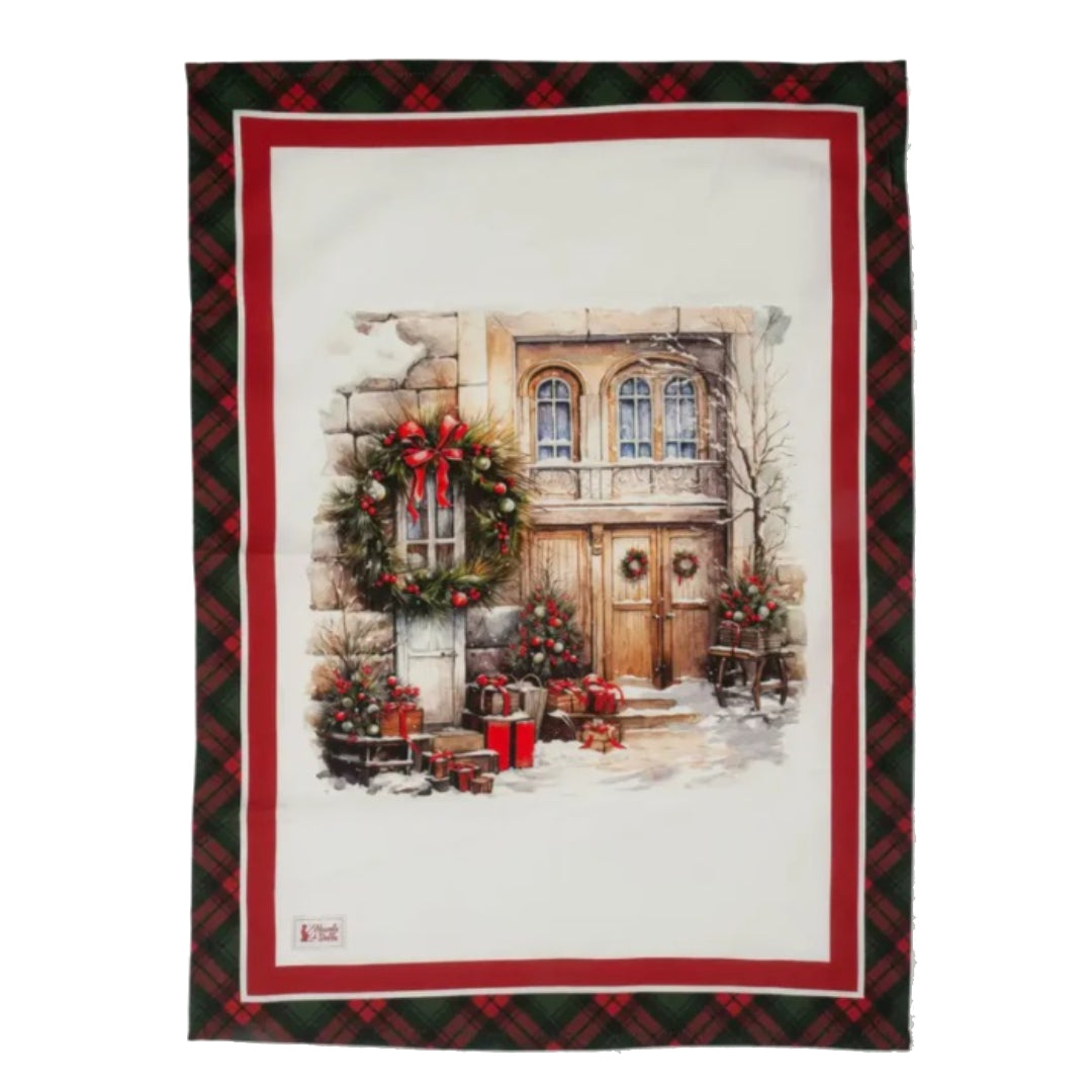 Scena pittorica di un ingresso di una casa antica decorato per Natale con una ghirlanda sulla porta e regali sulla soglia innevata.