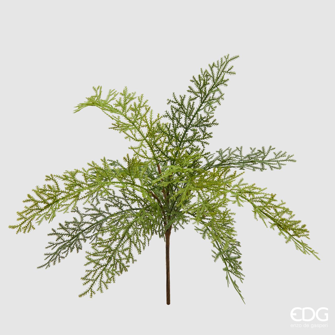 Cespuglio artificiale di felce EDG Enzo de Gasperi con foglie variegate verde scuro e chiaro. Fogliame realistico dal design slanciato, ideale per composizioni floreali e vasi d'arredo.