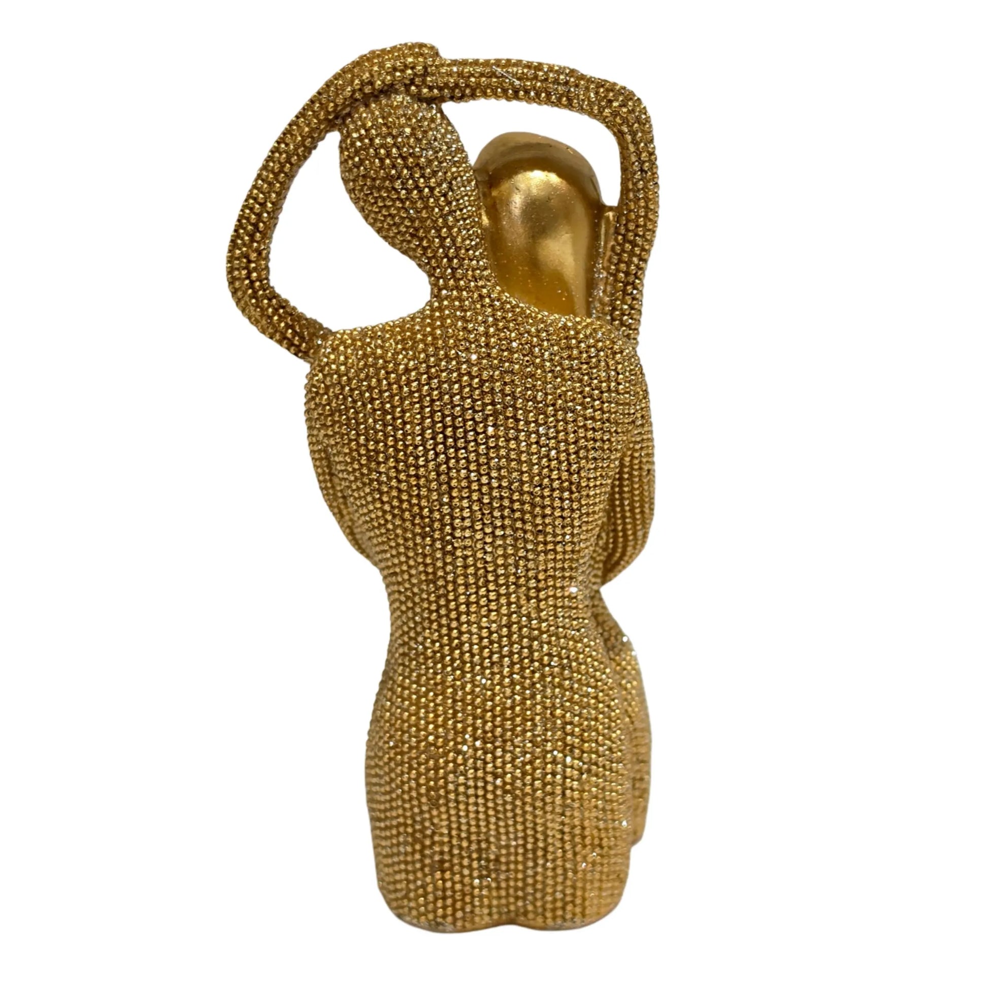 Statuina in resina raffigurante una coppia di innamorati abbracciati, con teste stilizzate lisce e corpi interamente ricoperti di brillantini glitterati dall'effetto scintillante. Oggetto decorativo firmato Sud Import, ideale come soprammobile romantico o idea regalo per San Valentino e anniversari.