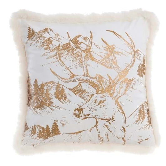 Cuscino arredo Blanc Mariclò, collezione La Fable Dorée. Stampa frontale oro di cervo tra le montagne su fondo bianco con ricca bordatura in pelliccia sintetica coordinata.