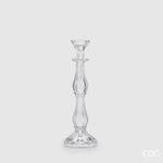 Candelabro in vetro trasparente modello Crystal grande firmato EDG Enzo de Gasperi, caratterizzato da uno sviluppo verticale slanciato con fusto sinuoso a più sezioni e scanalature decorative. Questo elegante portacandele di design presenta una base circolare lavorata dal gusto classico, ideale come centrotavola raffinato per illuminare e impreziosire gli ambienti di casa.
