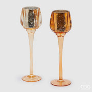 Candelabro a calice EDG in vetro oro / ambracon coppa dalla finitura martellata e lungo stelo su base rotonda. Portacandela elegante, ideale per l’home décor e come idea regalo.