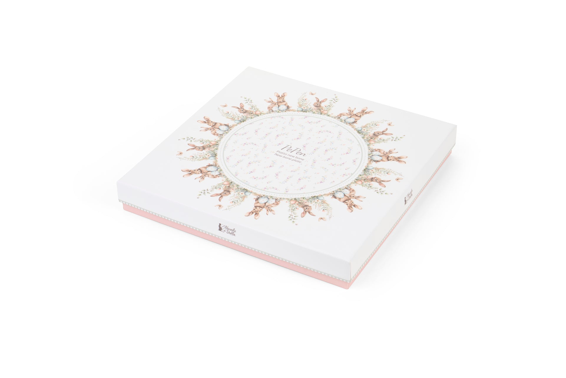 Set dolce Nuvole di Stoffa linea PePen con piatto e paletta in porcellana. Decorazione pasquale con ghirlanda di coniglietti, uova colorate e fiori di campo. Confezione regalo inclusa, stile shabby chic.