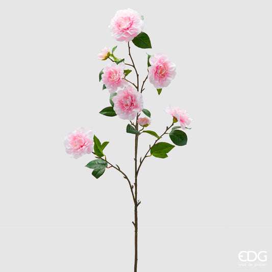 Ramo artificiale di camelia EDG Enzo de Gasperi con fiori rosa e foglie variegate verde. Fiori realistici dal design slanciato, ideali per composizioni floreali e vasi d'arredo.