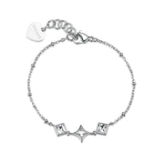 Il bracciale "Luce" di S'Agapõ un gioiello che punta sulla luminosità essenziale e sulla delicatezza delle forme, ideale per chi cerca un accessorio discreto ma di carattere.
