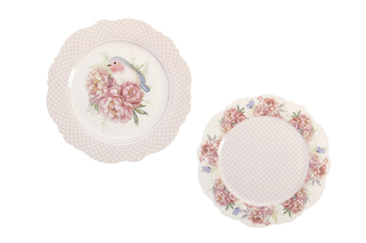 Set due Piatti new bone in porcellana Nuvole di Stoffa con stampa primaverile di grandi fiori rosa e peonie. Bordo rifinito con motivi ornamentali classici e cornice rosa cipria. Per tavole romantiche e shabby chic.