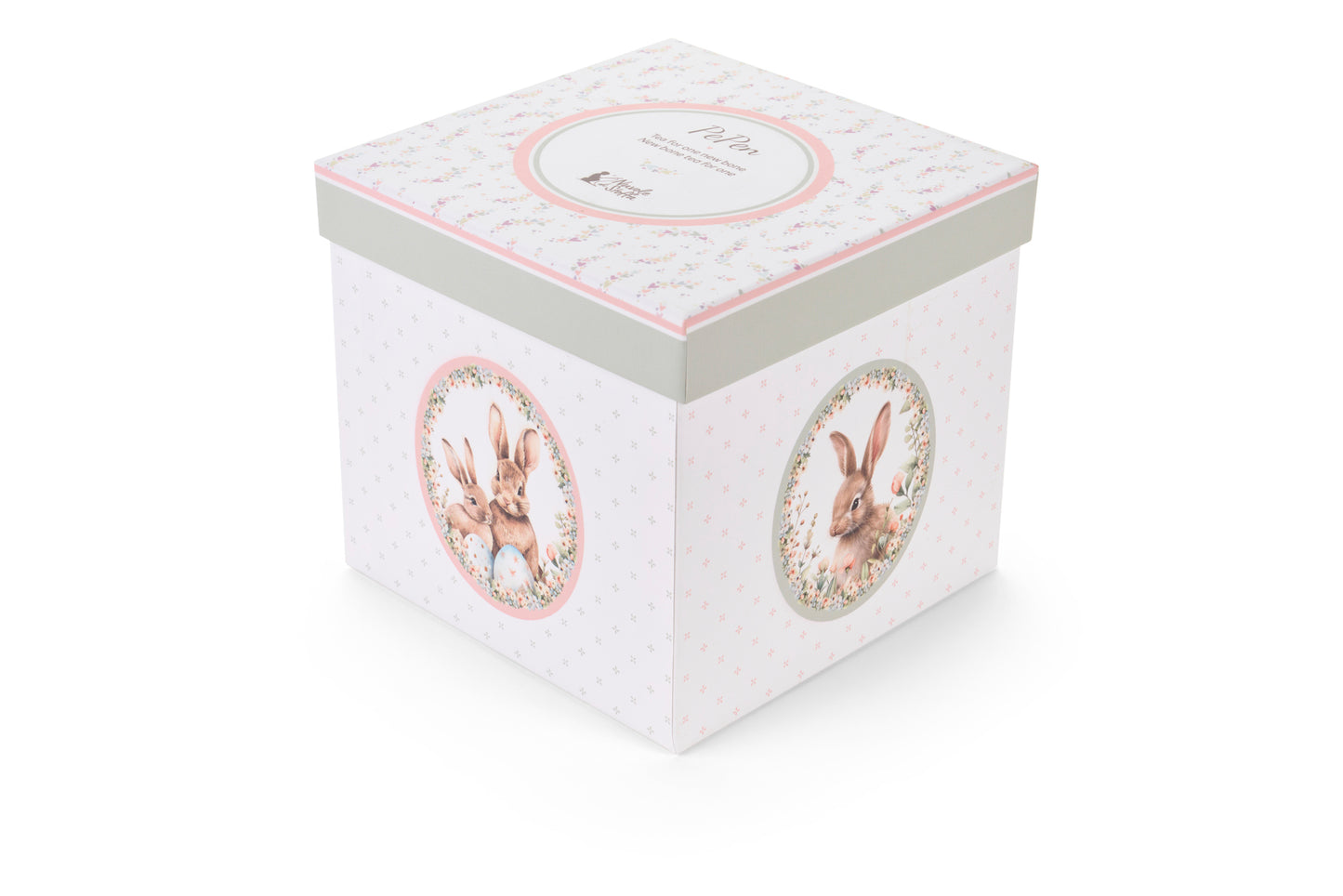 Dolce set Nuvole di Stoffa linea PePen con teiera, tazza e piattino in porcellana. Decorazione pasquale con ghirlanda di coniglietti, uova colorate e fiori di campo. Confezione regalo inclusa, stile shabby chic.