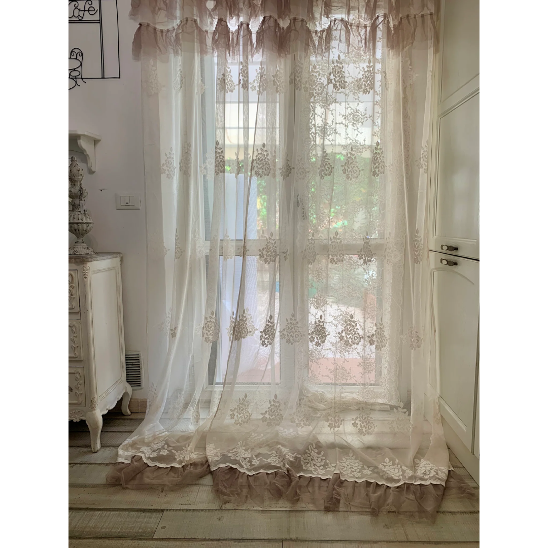 Tenda Avorio e Beige con Balze "Andromeda"