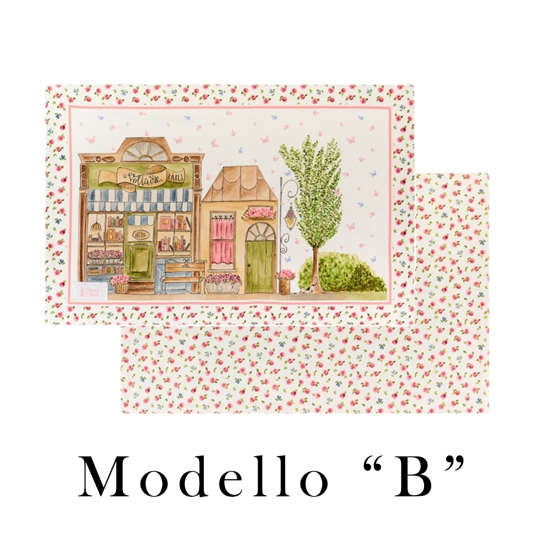 Tovagliette Nuvole di Stoffa linea "La Vie en Rose" con illustrazioni di negozi parigini e pasticcerie vintage. Decorazione con ghirlande di rose, cuori azzurri con fiocchi rosa e farfalle su fondo bianco