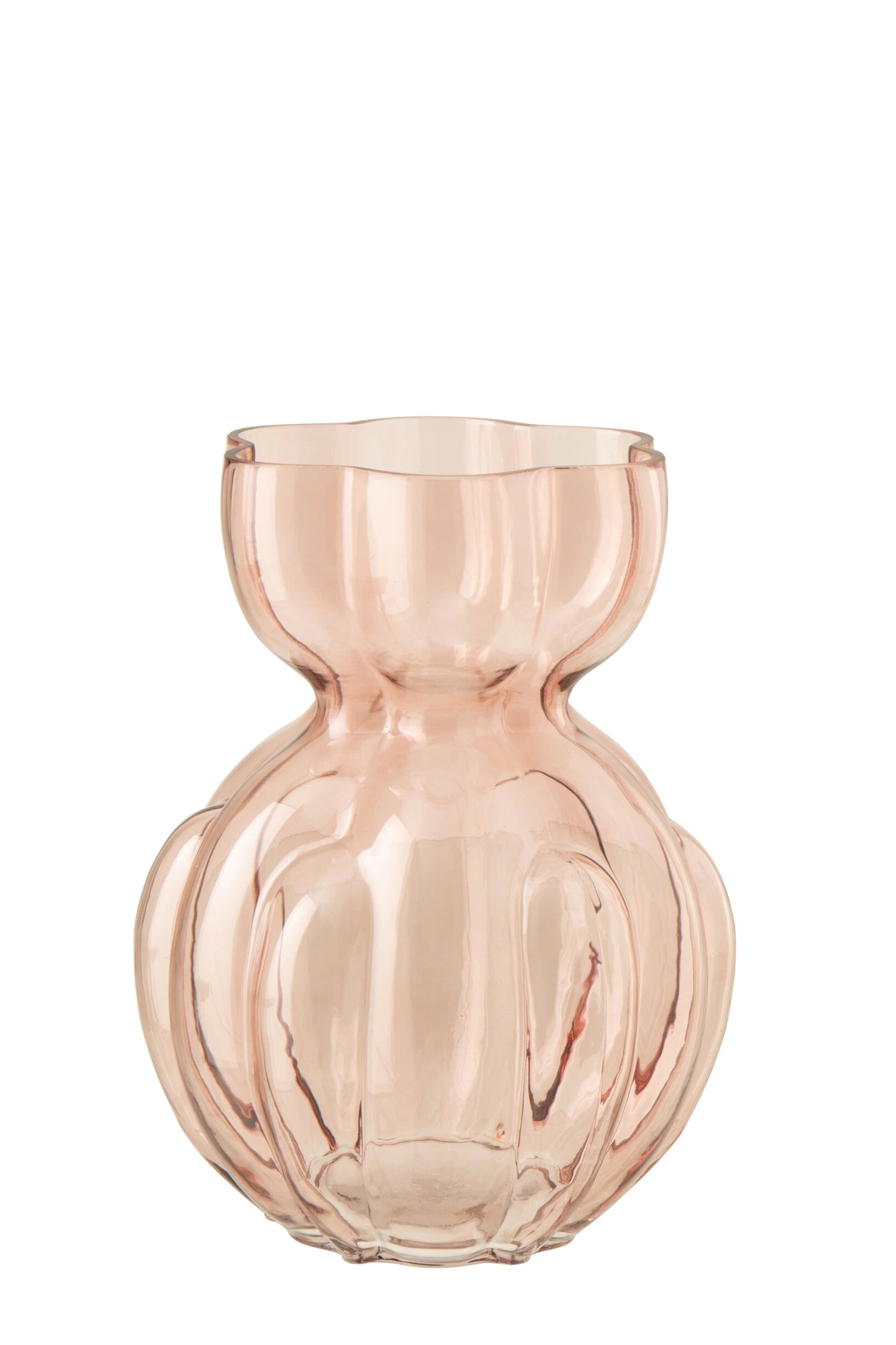 Vaso in vetro trasparente color rosa salmone modello Hubert grande firmato Jolipa, caratterizzato da un design sinuoso con una superficie a coste verticali e un collo stretto che si apre in un'ampia imboccatura ondulata. Questo raffinato vaso decorativo si adatta perfettamente a interni moderni ed eleganti, ideale sia come portafiori sia come ricercato complemento d'arredo per la casa.
