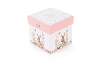 Zuccheriera Nuvole di Stoffa linea PePen in porcellana. Decorazione pasquale con ghirlanda di coniglietti, uova colorate e fiori di campo. Confezione regalo inclusa, stile shabby chic.